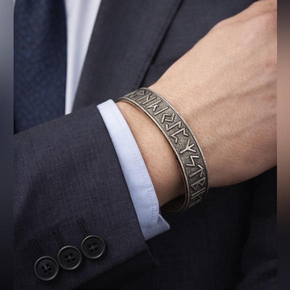 Men open cuff Stainless steel Rune Nordic Bracelet - Picture 3 of 5